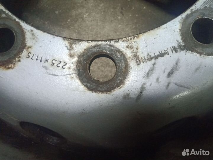 Диски ет135 11.75-22.5 рулевые