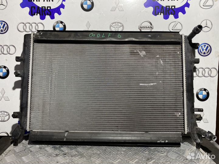 Радиатор охлаждения VAG Skoda Golf Passat Tiguan