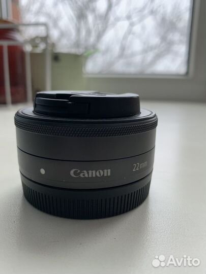 Обьектив canon eos ef-m 22mm f 1.2