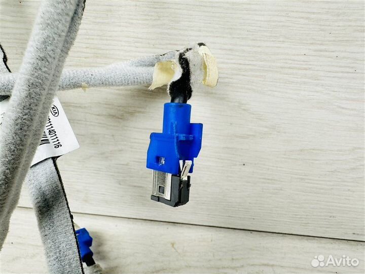 Провод USB Kia Seltos 2.0 G4NH 2019-2024