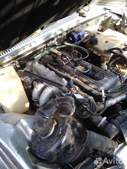 Двигатель волга Газель карбюратор инжектор