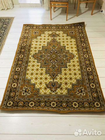 Ковер шерстяной