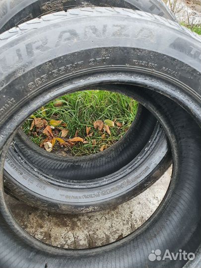 Bridgestone Turanza T001 225/55 R17