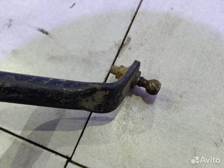 Стабилизатор передний