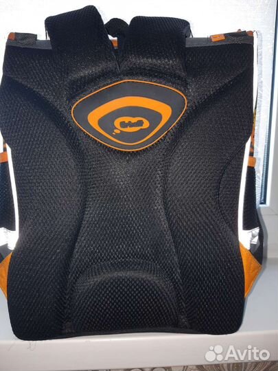 Школьный рюкзак