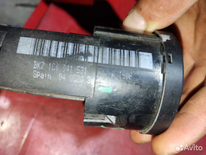 Переключатель света фар Volkswagen Passat B5 седан