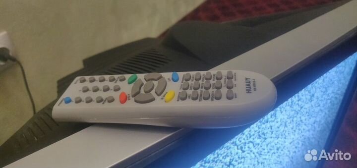 Телевизор Lg super slim 21FS2CG