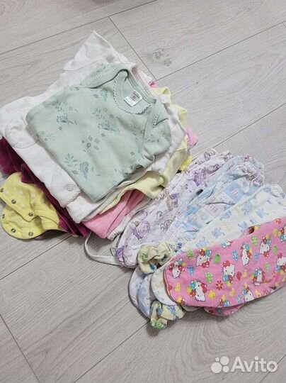 Фирменная одежда пакетом для девочки