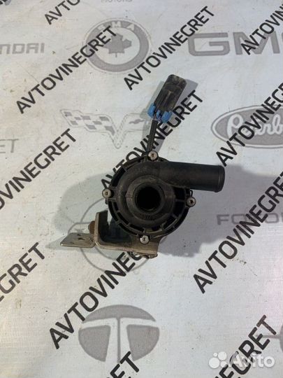 Насос водяной (помпа) Opel Antara С145