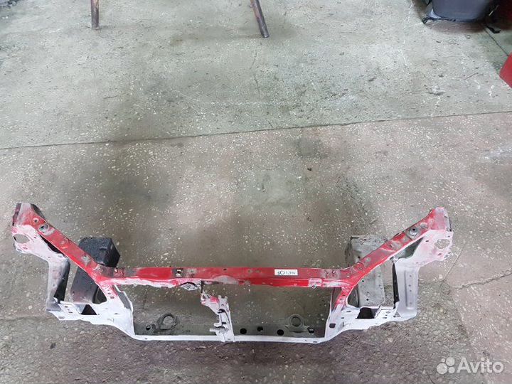 Рамка радиатора Mazda Premacy cpew FS 2002