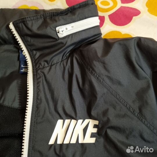 Ветровка Nike