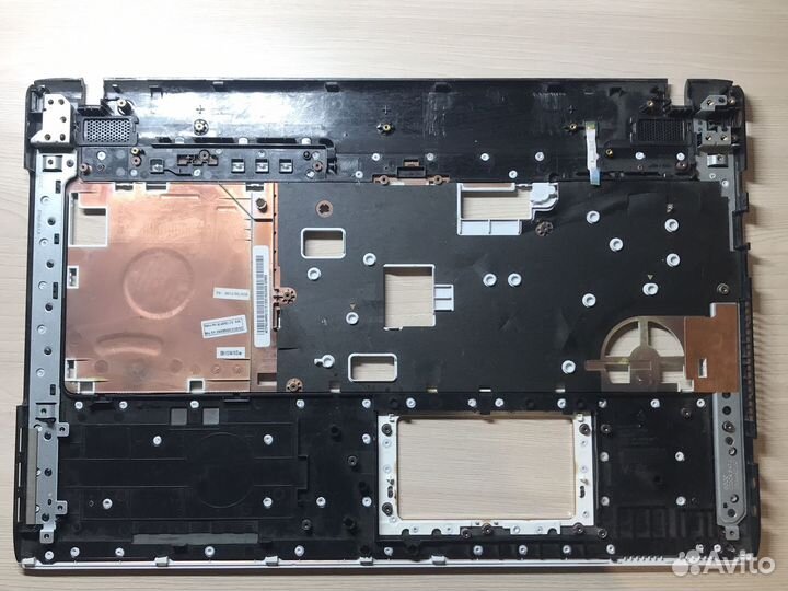 Топкейс для ноутбука Sony SVE71G12M