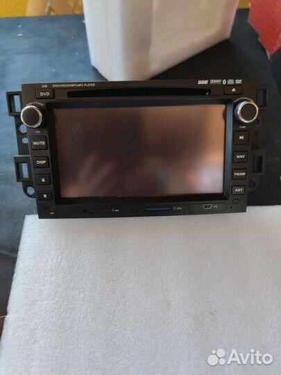 Автомобильный мультимедийный центр с ж/к 7 дюймов