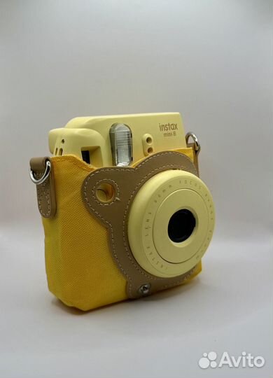 Фотоаппарат Fujifilm instax mini 8 с чехлом