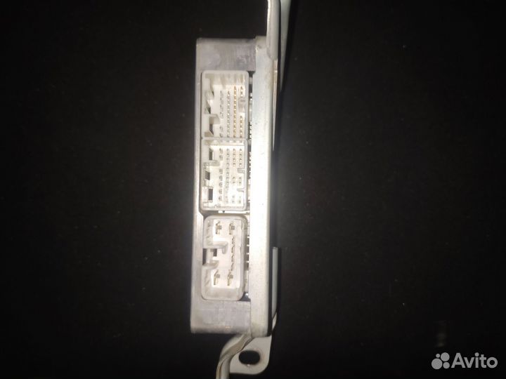 Блок управления ркпп Toyota Corolla 89530-12293