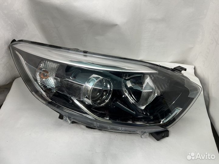Фара правая Renault kaptur