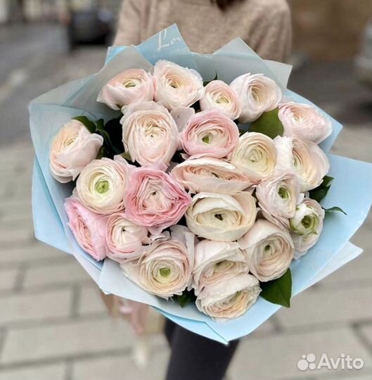 Цветы ранункулюс с доставкой