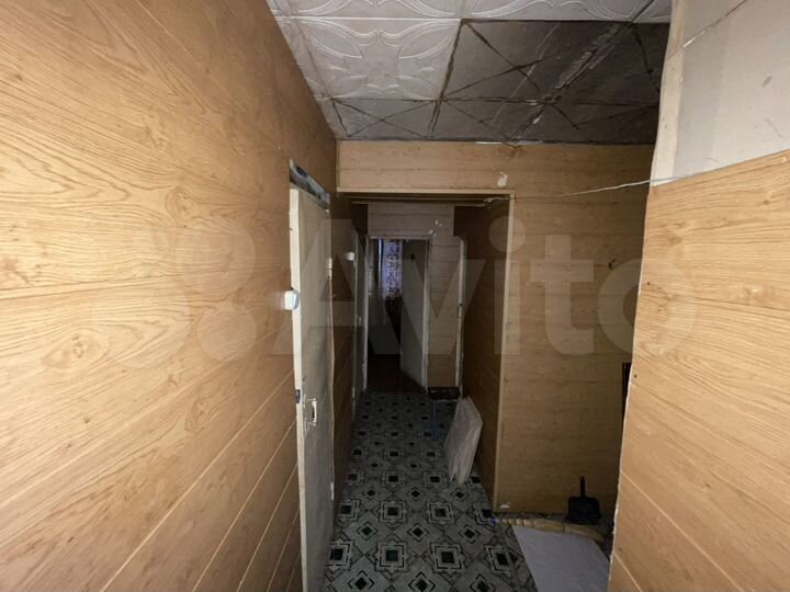 3-к. квартира, 72 м², 1/2 эт.