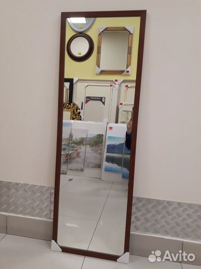 Зеркало в раме 150+50 см