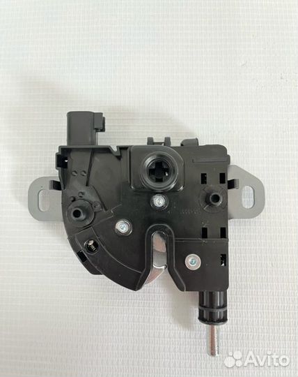 Замок капота ford focus 2