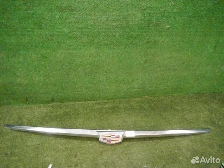 Накладка крышки багажника Cadillac Escalade 4 (201