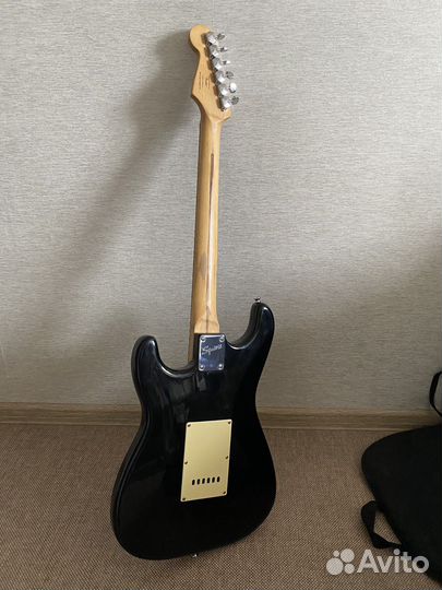 Fender squier bullet strat hss trm