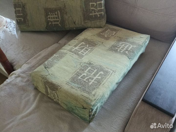 Лежанка для кошек и собак