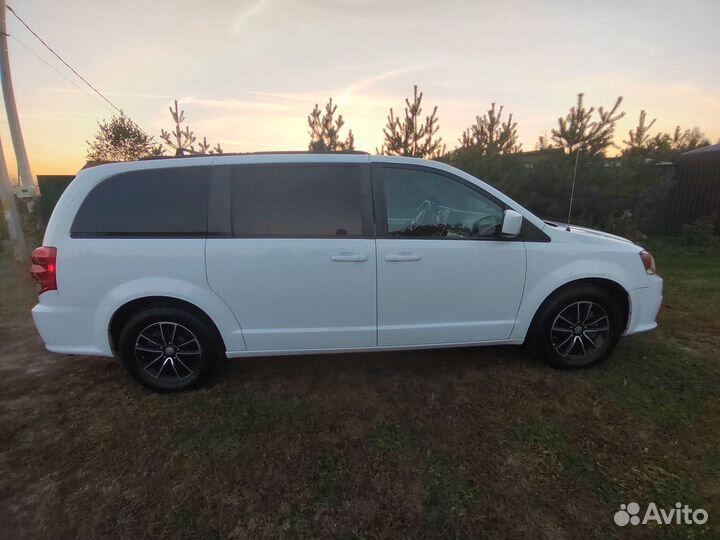Dodge Grand Caravan 3.6 AT, 2018, 73 800 км