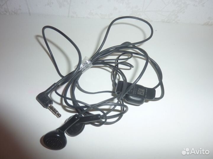 Наушники Nokia