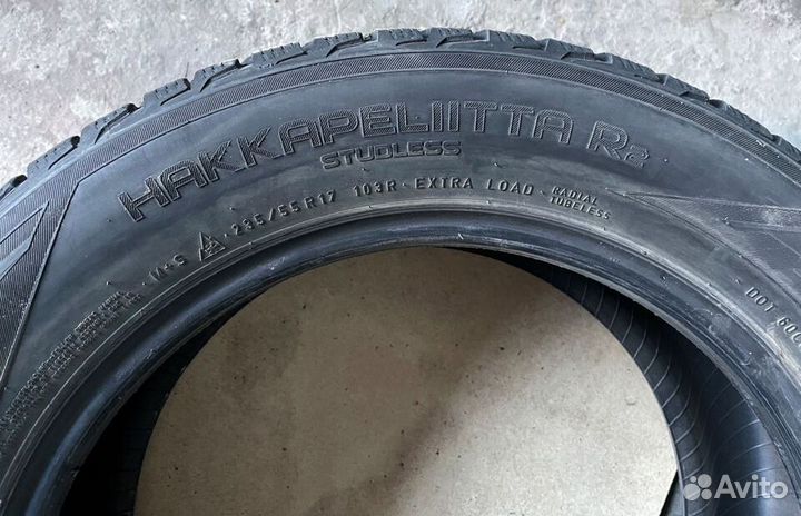 Nokian Tyres Hakkapeliitta R2 235/55 R17 103