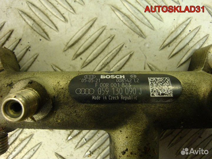Рейка топливная рампа Audi А6 C6 059130090J