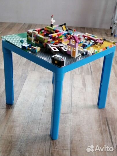 Качеля детская, столик детский