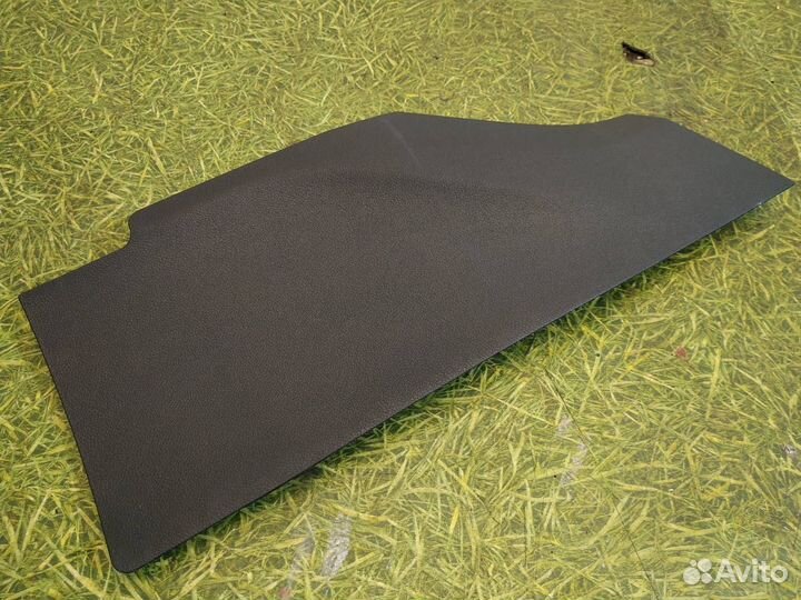 Накладка центральной консоли лев. Kia Sorento 3 Pr