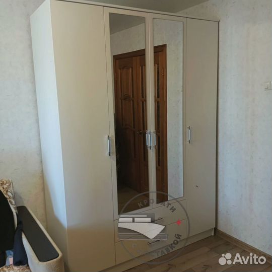 Шкаф распашной