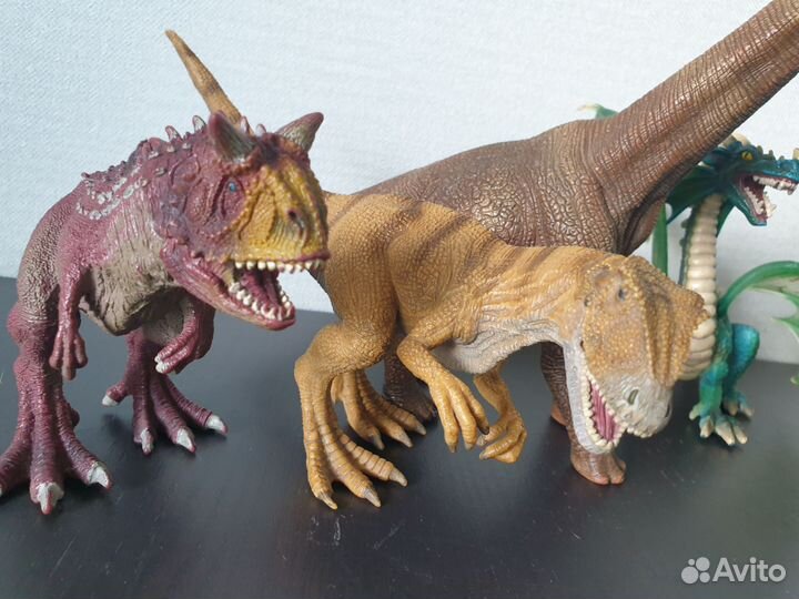 Коллекционные фигурки динозавров, дракона schleich