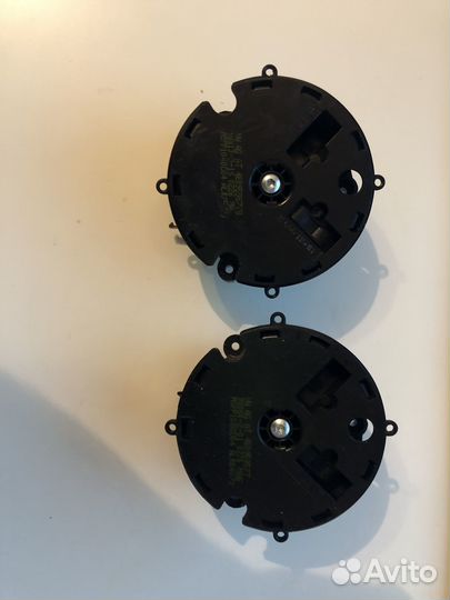 Моторчик зеркала skoda audi vw