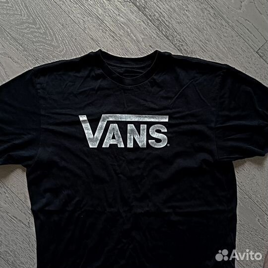 Vans Black T-Shirt Classic fit