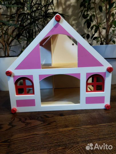 Кукольный домик