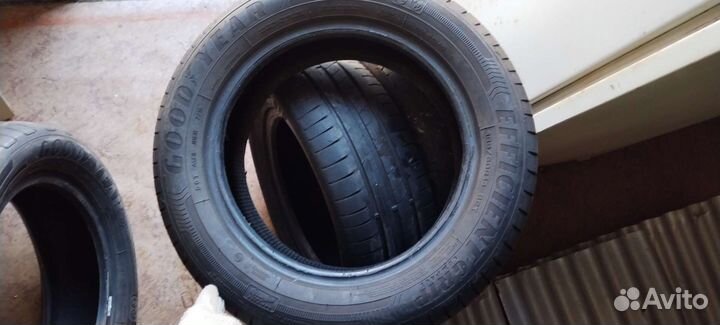 Goodyear EfficientGrip Performance 185/60 R14
