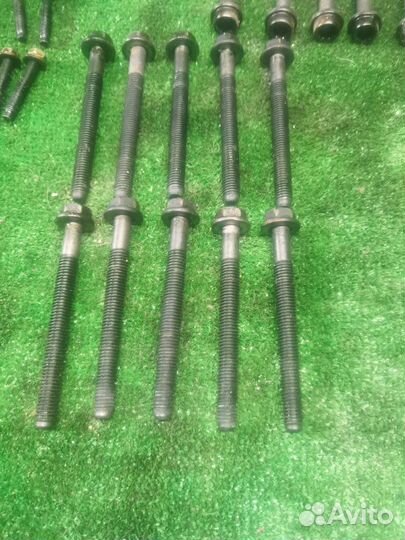 Болт двигателя Ford Focus 2 1.6Л 115 Л.С