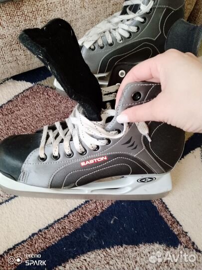 Коньки хоккейные, 42 размер