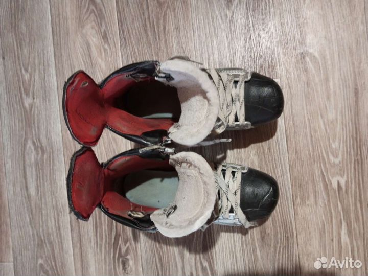 Хоккейные коньки bauer vapor 1x