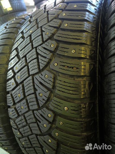 Continental IceContact 2 235/65 R17