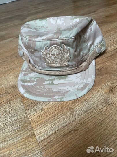 Мужская шапка