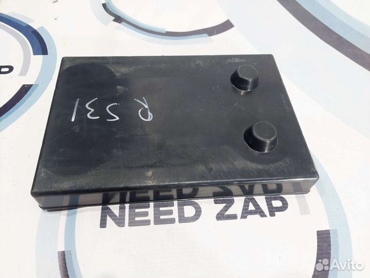 Площадка аккумулятора Suzuki Grand Vitara 2010