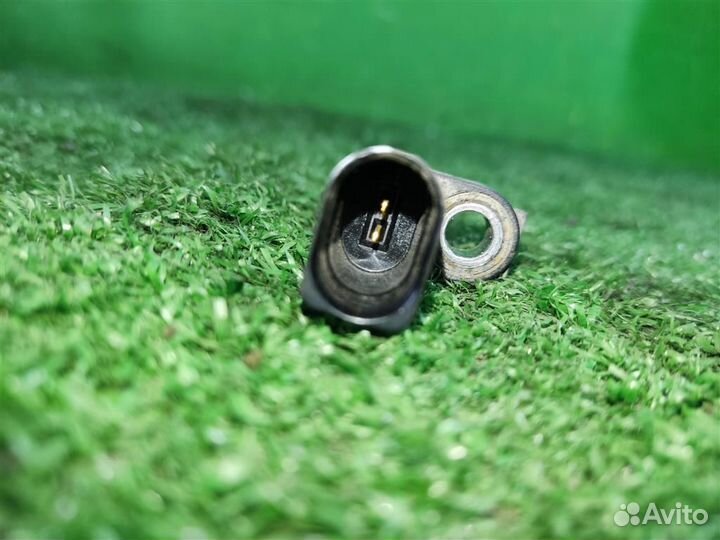 Датчик ABS задний левый volkswagen Caddy 3 2013