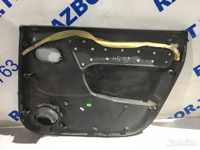 Обивка задней двери левая LADA largus 1.6 мт к4м