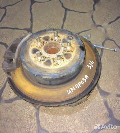 Кулак задний левый Subaru Impreza 2008