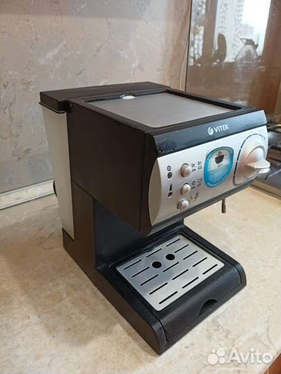 Кофеварка рожковая Vitek