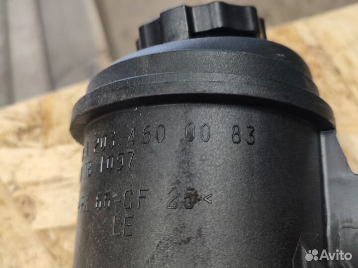 Мерседес W211 бачок Гура